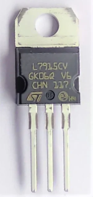 L7915 Negative Voltage Regulator IC