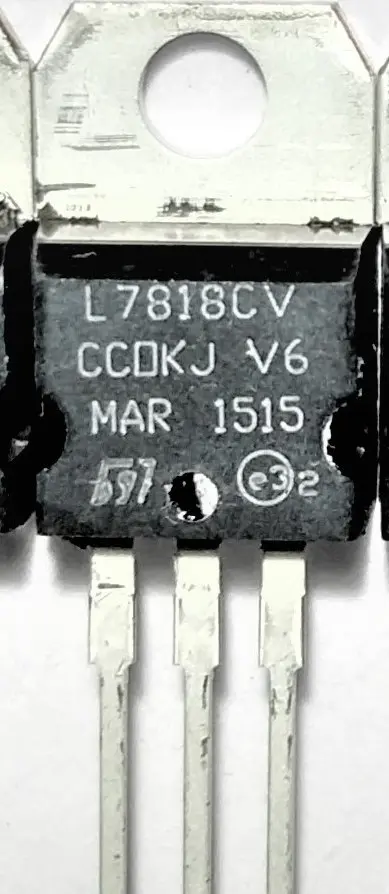 L7818 Voltage Regulator IC L7818 Voltage Regulator IC